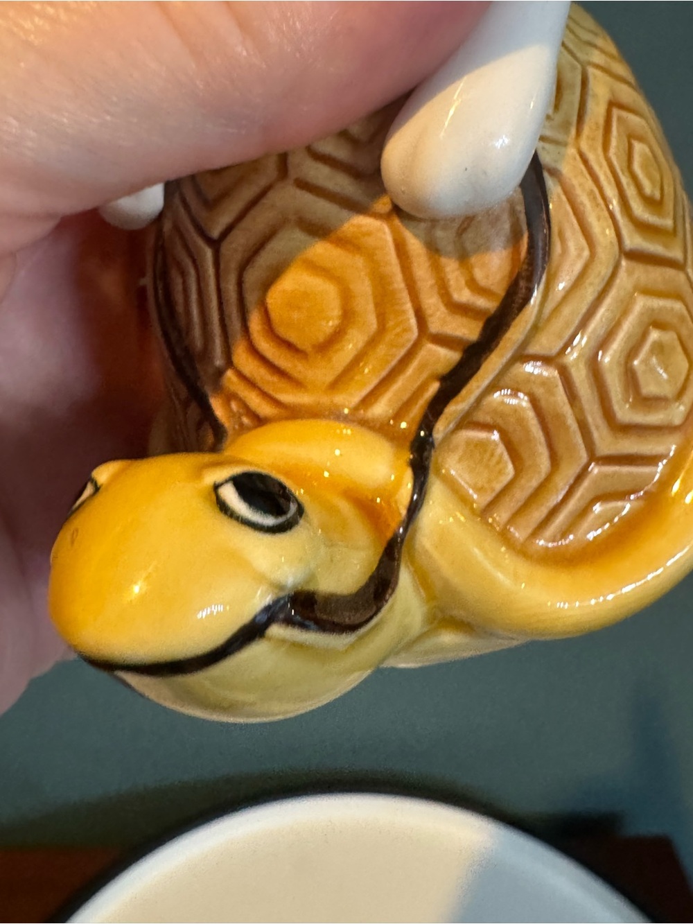 Vintage NORCREST Small Rabbit Hare on Turtle Tortoise Ceramic anthropomorphic - Picture 8 of 11